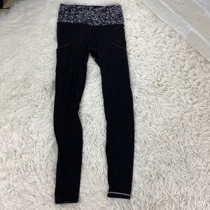 Lululemon Fresh Tracks Tight Black / Iced Wave White Black